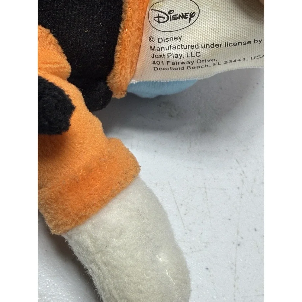 Walt Disney Goofy  Super‎ Soft 9